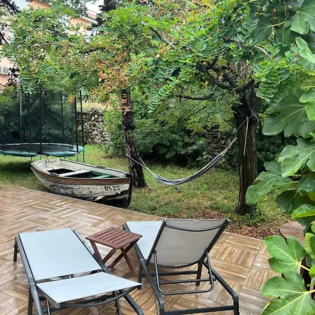 Апартаменты Holiday Little Oasis Башка