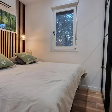 Holiday Little Oasis Апартаменты *